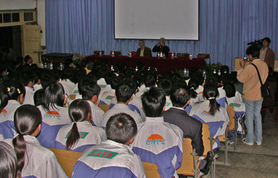 JAblonski and Flyn Talk to Chinese Middle School Students about Biodiveristy